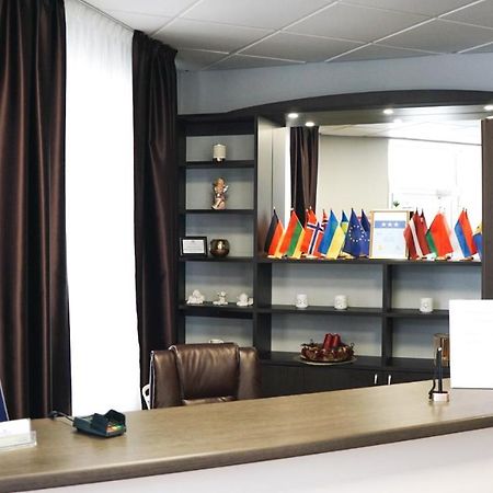 Bella Riga Hotel With Self-Check In Экстерьер фото