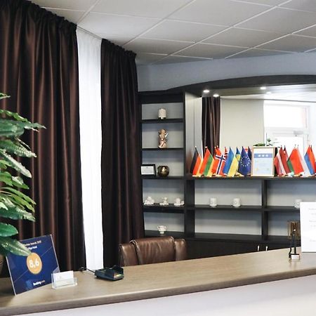 Bella Riga Hotel With Self-Check In Экстерьер фото