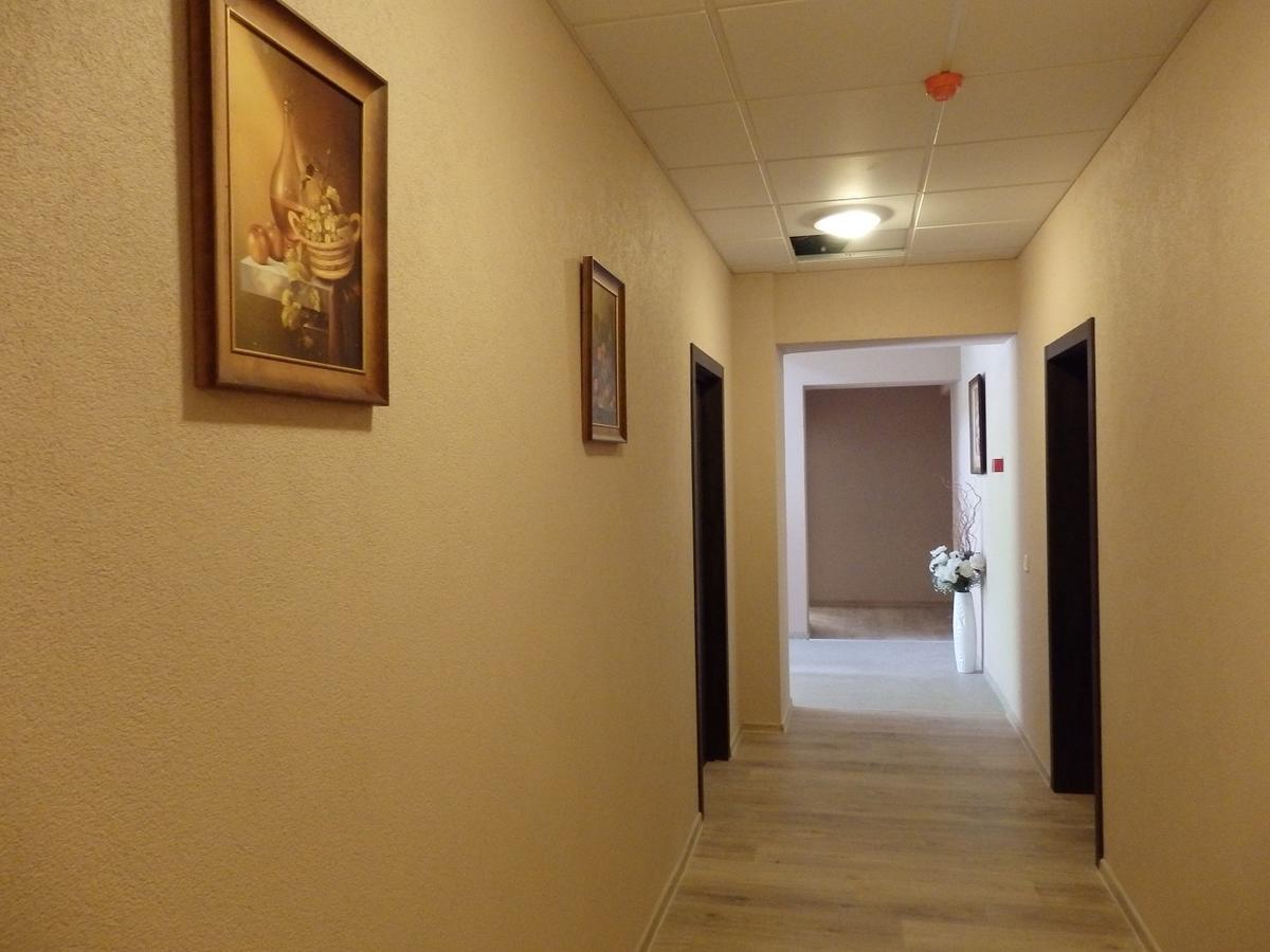 Bella Riga Hotel With Self-Check In Экстерьер фото