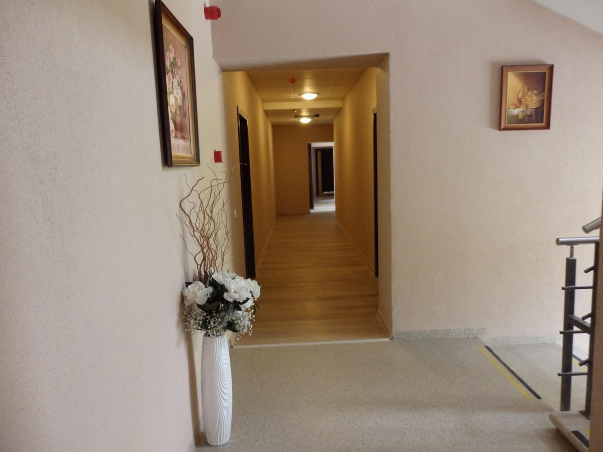 Bella Riga Hotel With Self-Check In Экстерьер фото