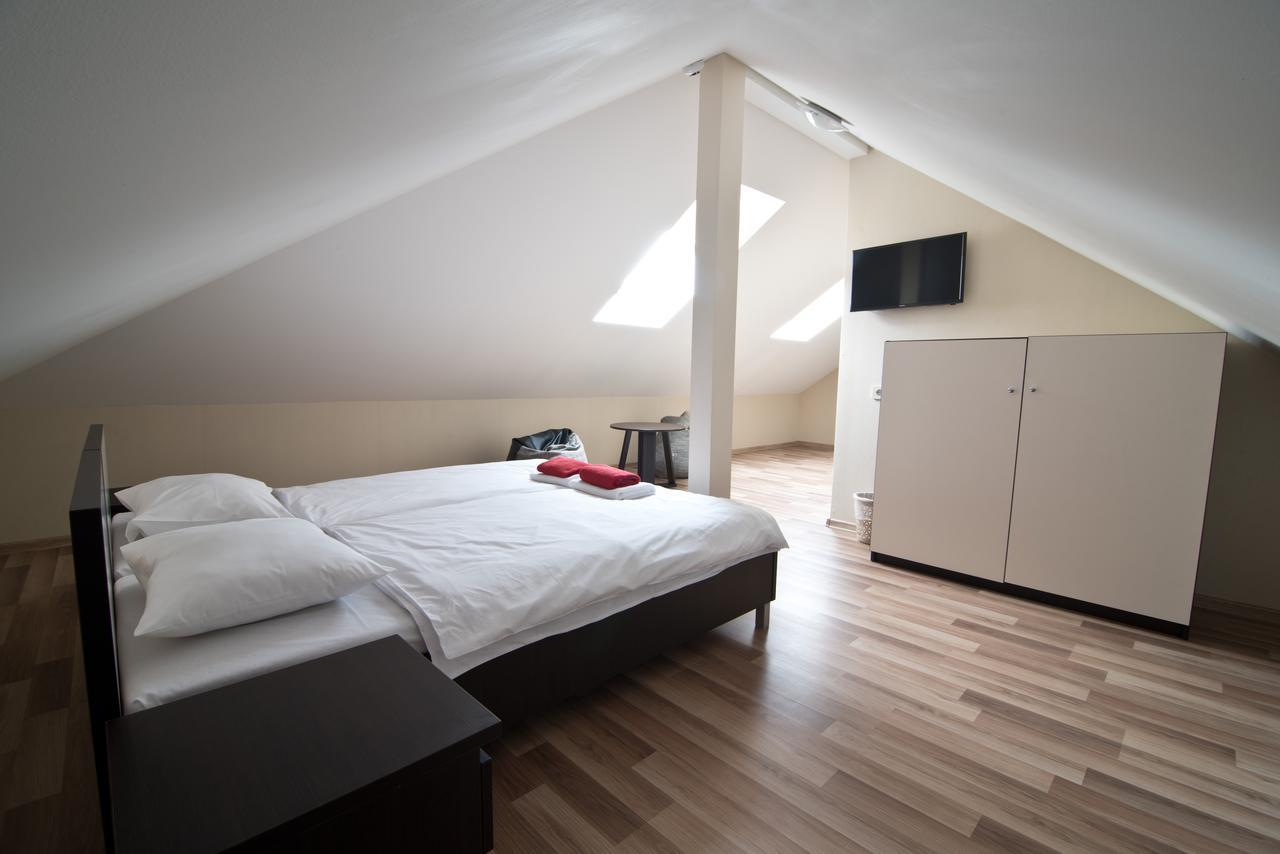 Bella Riga Hotel With Self-Check In Экстерьер фото