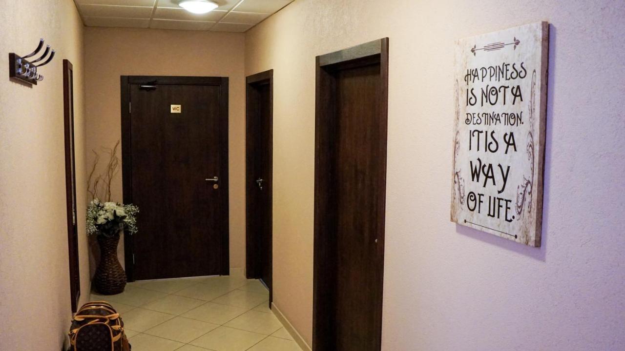 Bella Riga Hotel With Self-Check In Экстерьер фото