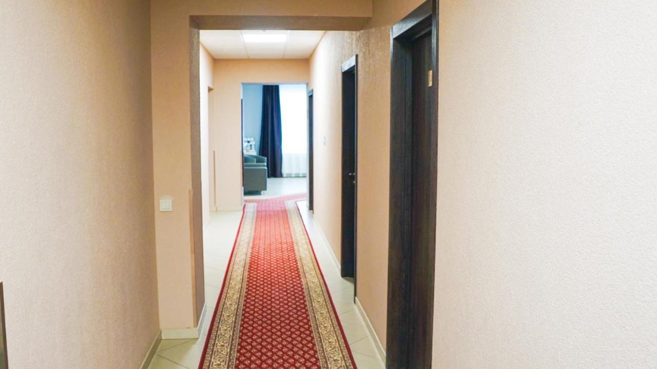 Bella Riga Hotel With Self-Check In Экстерьер фото